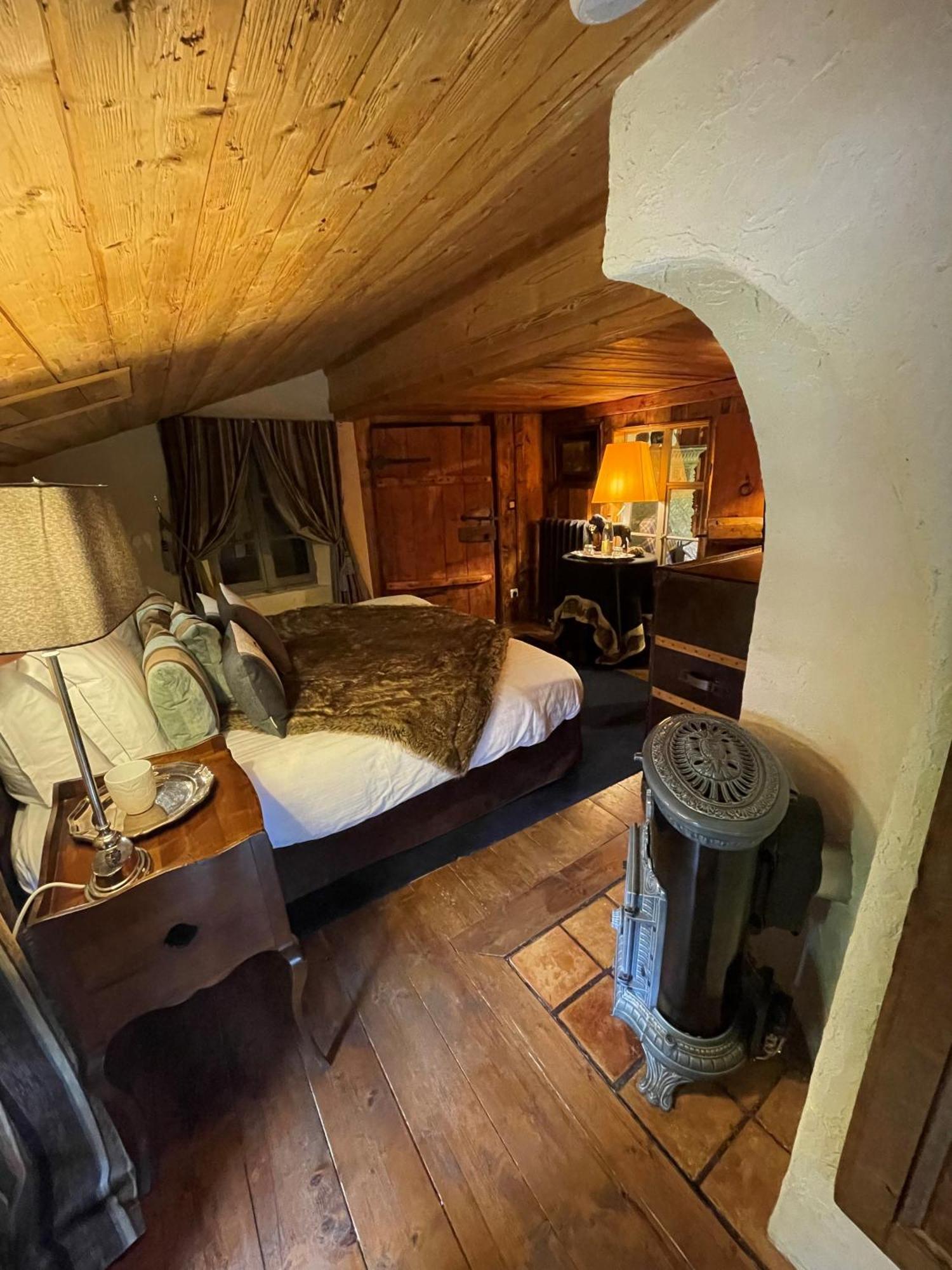 La Ferme Des Vonezins Hotell Thônes Eksteriør bilde