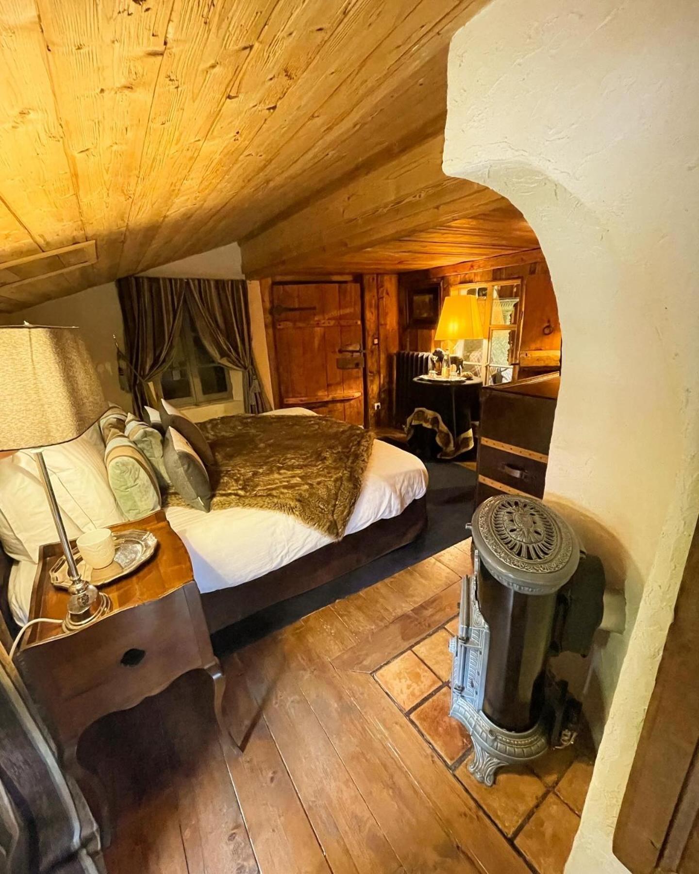 La Ferme Des Vonezins Hotell Thônes Eksteriør bilde