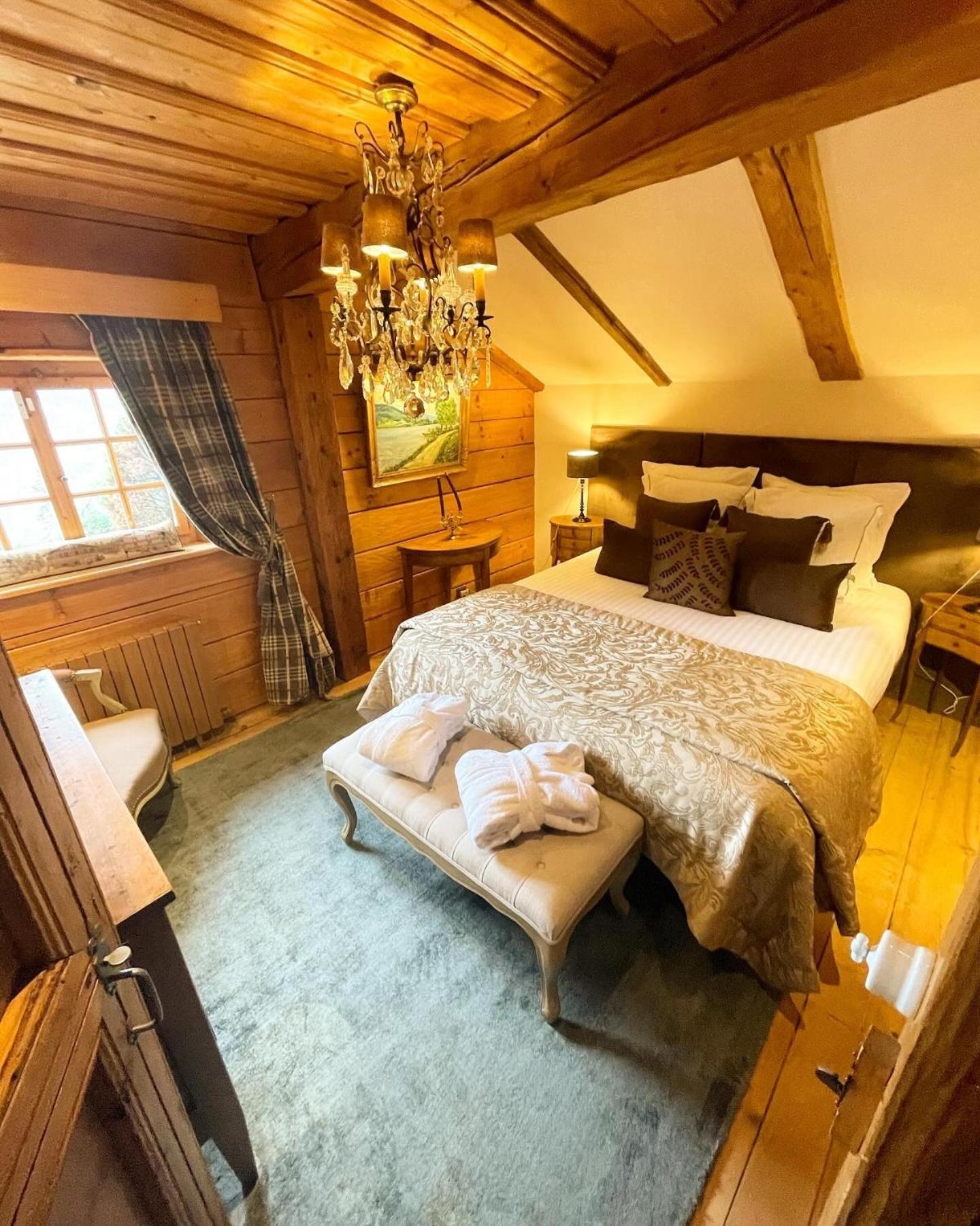 La Ferme Des Vonezins Hotell Thônes Eksteriør bilde